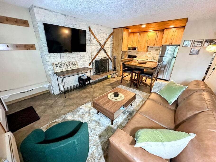 Winter Haus, Winter Park 2 Bedrooms Corner Unit W Outdoor Patio Walking Distance To The Center Of Town Exterior foto